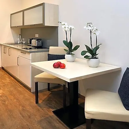 Aparthotel Andel