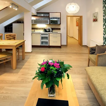 Anděl Aparthotel 3*