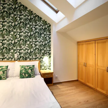 Aparthotel Anděl