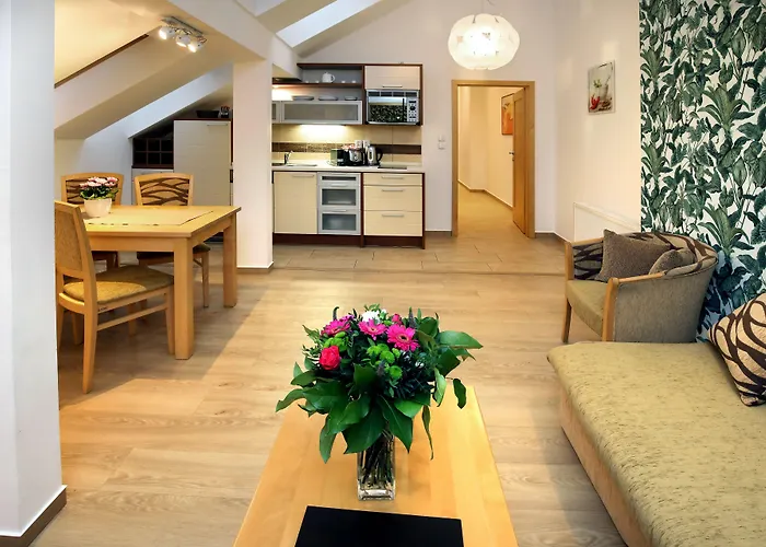 Andel Aparthotel 3*