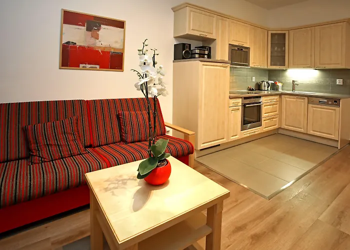 Andel Aparthotel 3*