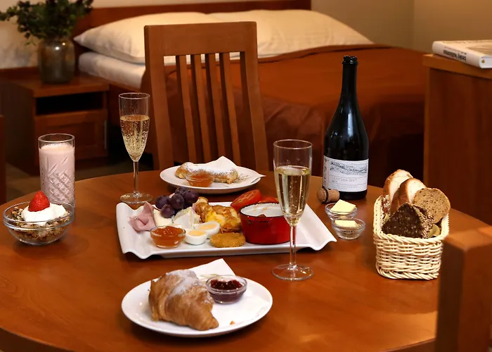 Andel Aparthotel 3*